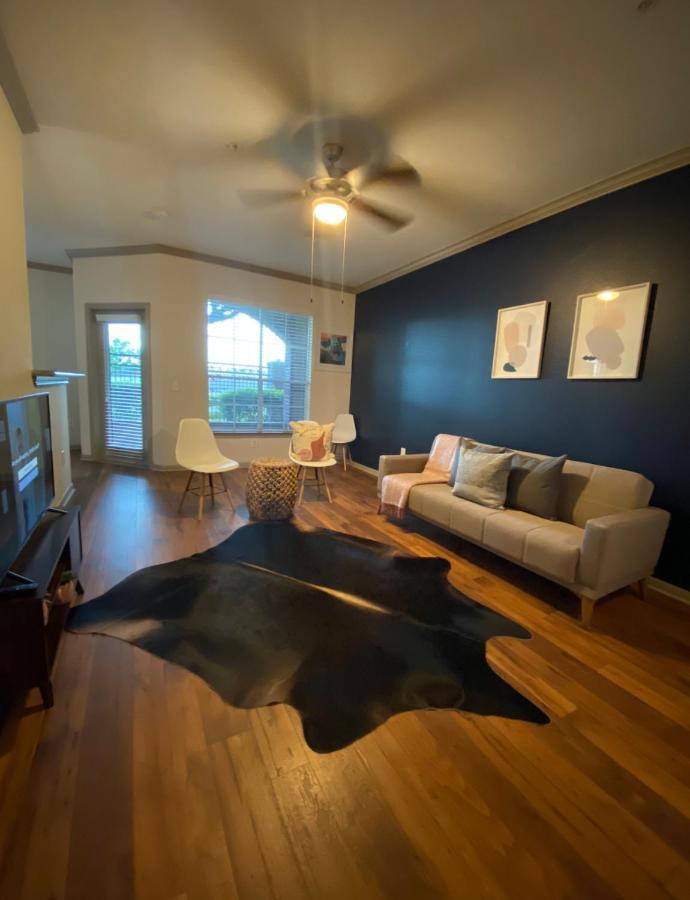 Bright & Modern Galleria Suite! 5 Star Location, Self Check In & Free Parking Houston Buitenkant foto
